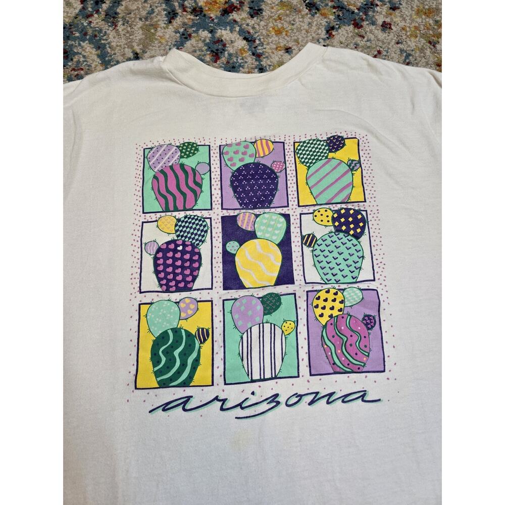 Vintage 90's Arizona Multicolor Desert Cactus Nature Graphic T-Shirt Size L/XL